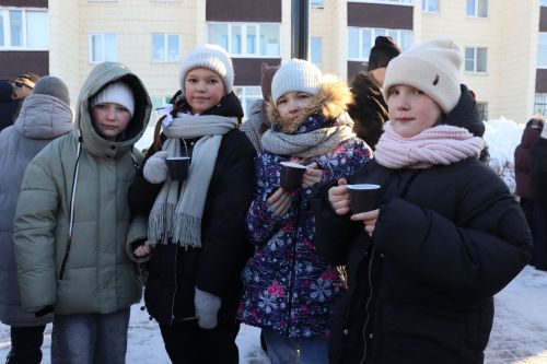 В сквере Журналистов города Нурлат открыли «Древо дружбы»