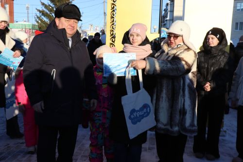 В сквере Журналистов города Нурлат открыли «Древо дружбы»