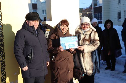 В сквере Журналистов города Нурлат открыли «Древо дружбы»