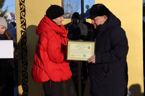 В сквере Журналистов города Нурлат открыли «Древо дружбы»