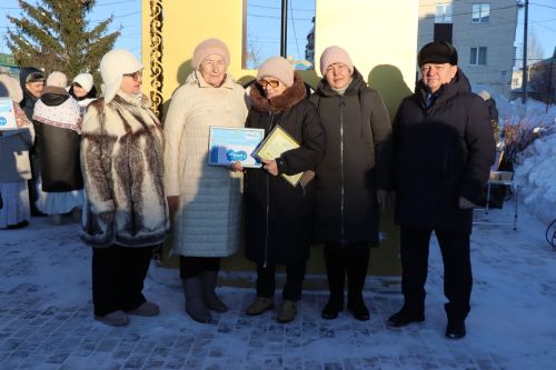 В сквере Журналистов города Нурлат открыли «Древо дружбы»