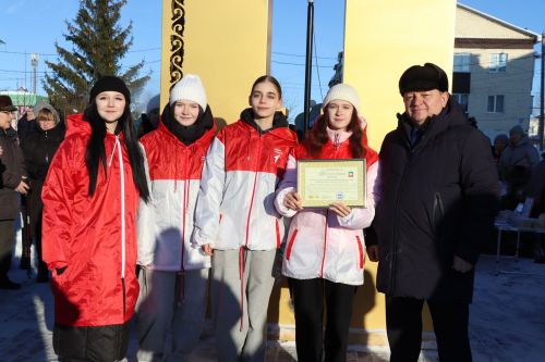 В сквере Журналистов города Нурлат открыли «Древо дружбы»