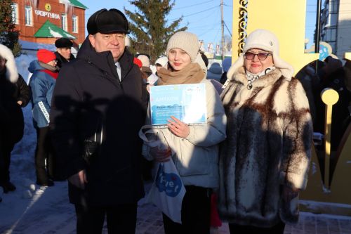 В сквере Журналистов города Нурлат открыли «Древо дружбы»