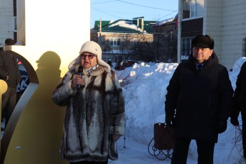 В сквере Журналистов города Нурлат открыли «Древо дружбы»