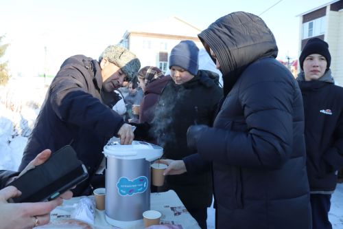 В сквере Журналистов города Нурлат открыли «Древо дружбы»