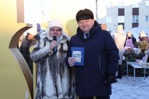 В сквере Журналистов города Нурлат открыли «Древо дружбы»