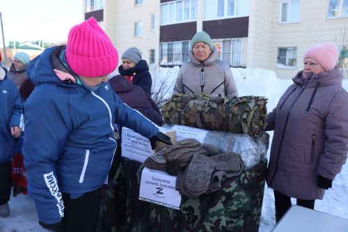 В сквере Журналистов города Нурлат открыли «Древо дружбы»