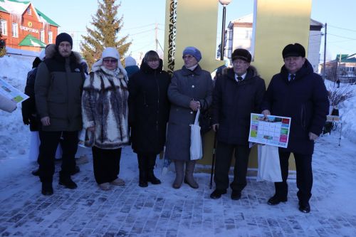 В сквере Журналистов города Нурлат открыли «Древо дружбы»