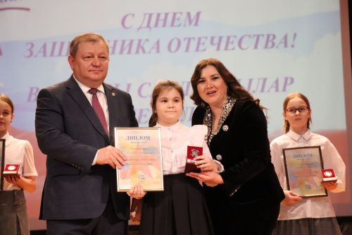 В Нурлате торжественно отметили День защитника Отечества