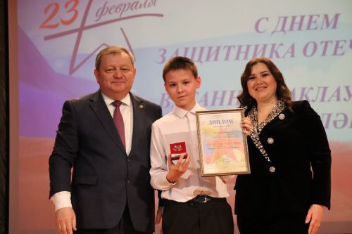 В Нурлате торжественно отметили День защитника Отечества