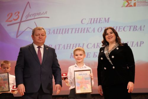 В Нурлате торжественно отметили День защитника Отечества