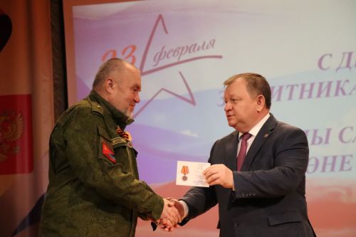 В Нурлате торжественно отметили День защитника Отечества