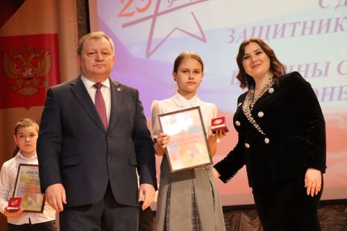 В Нурлате торжественно отметили День защитника Отечества