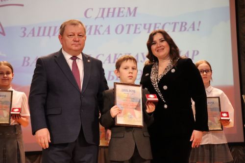 В Нурлате торжественно отметили День защитника Отечества
