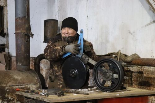 Экзамен на готовность механизаторы  «Агрофирмы 15» «сдадут» в поле