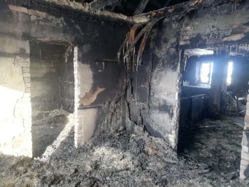 Пожар в Нурлате: огонь уничтожил второй этаж частного дома
