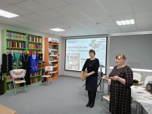 В Нурлате подростки прикоснулись к символике татарского орнамента