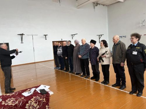 В Нурлате ветераны ОВД почтили память полковника Иванова спортивным турниром