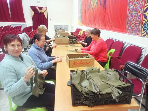 Золотые руки Нурлата: как активисты Дома Дружбы народов помогают фронту