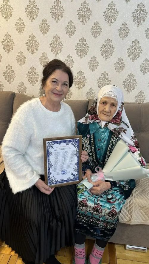 Долгожительница из Нижнего Нурлата отметила 90-летний юбилей