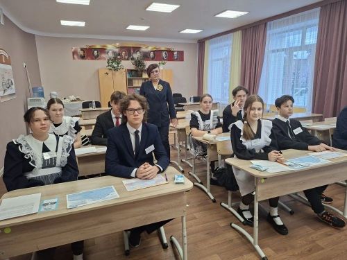 Педагоги Нурлата представили район на зональном этапе конкурса «Учитель года России — 2026»