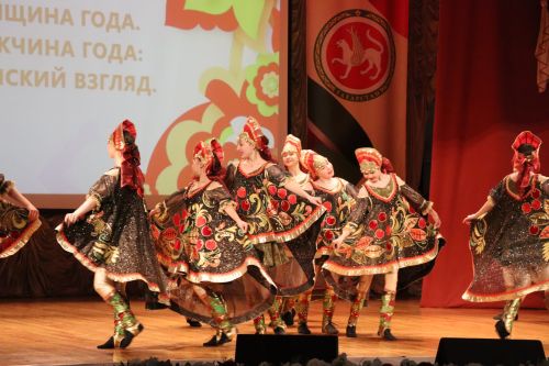 Нурлатцы стали победителями зонального этапа конкурса «Женщина года. Мужчина года: женский взгляд»