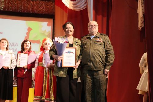 Нурлатцы стали победителями зонального этапа конкурса «Женщина года. Мужчина года: женский взгляд»