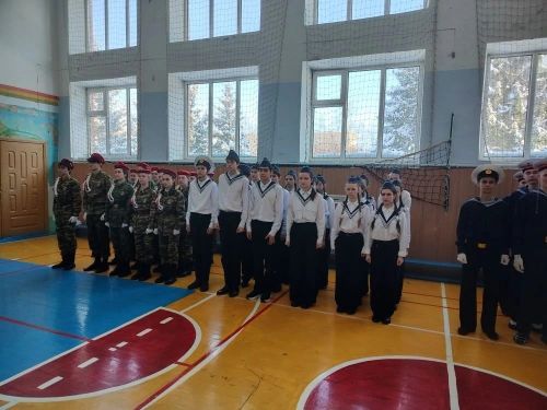В школе №4 Нурлата прошел смотр строя и песни «Красив в строю, силен в бою!»
