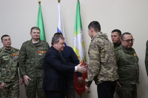 Дамир Ишкинеев встретился с бойцами СВО, прибывшими в отпуск