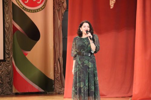 Нурлатцы стали победителями зонального этапа конкурса «Женщина года. Мужчина года: женский взгляд»