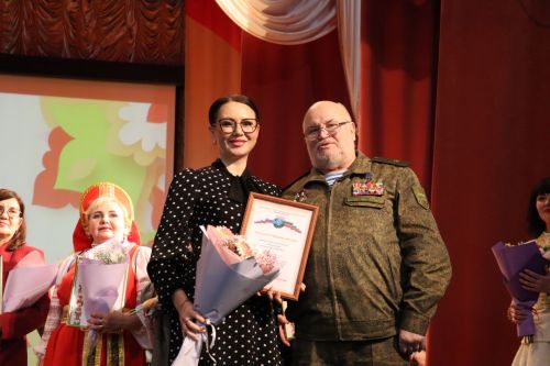 Нурлатцы стали победителями зонального этапа конкурса «Женщина года. Мужчина года: женский взгляд»
