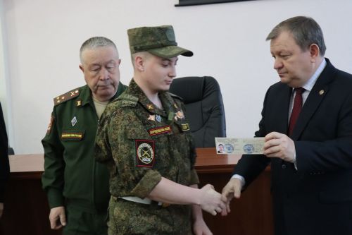 Нурлатские срочники получили удостоверения ветеранов боевых действий