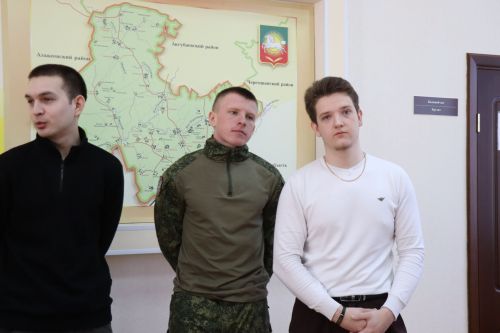 Нурлатские срочники получили удостоверения ветеранов боевых действий