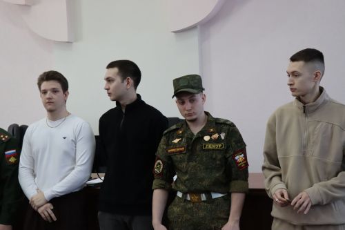 Нурлатские срочники получили удостоверения ветеранов боевых действий