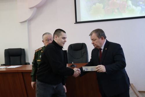Нурлатские срочники получили удостоверения ветеранов боевых действий