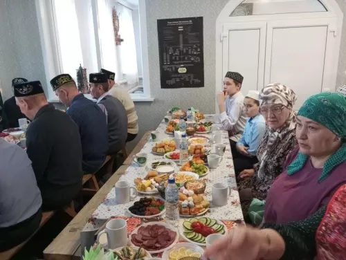 Благотворительный ифтар объединил сельчан в Староальметьевском сельском поселении