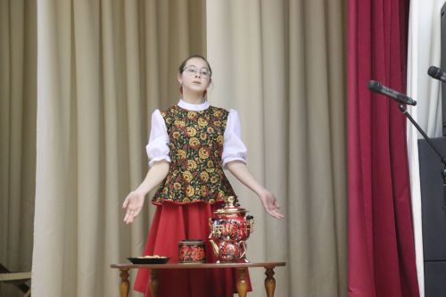 В Нурлате проходит фестиваль детского народного творчества «Без бергэ»