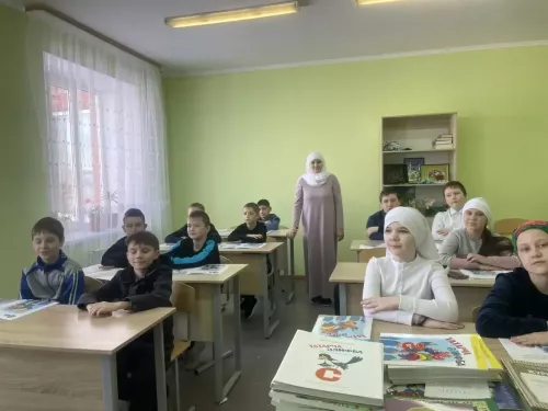 В Нурлате стартовали бесплатные курсы татарского языка для школьников