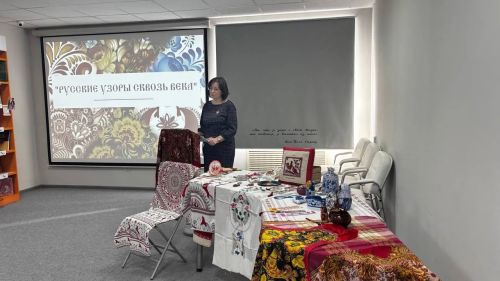 Нитка, игла и целая история: в Нурлате подростков очаровали русской вышивкой