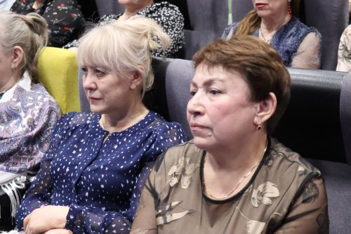 В Нурлате прошел благотворительный концерт в поддержку участников СВО «Время героев»
