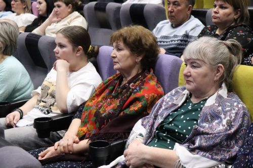 В Нурлате прошел благотворительный концерт в поддержку участников СВО «Время героев»