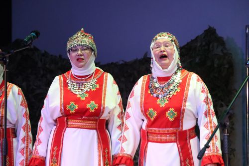В Нурлате прошел благотворительный концерт в поддержку участников СВО «Время героев»