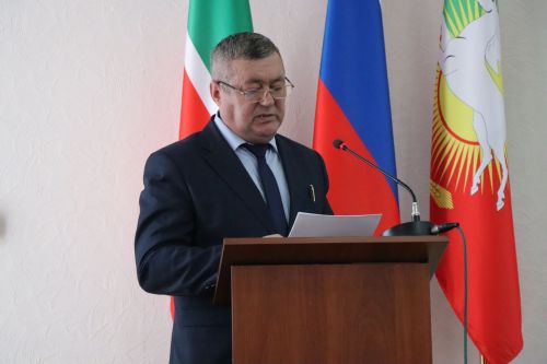 В Нурлатском районе обсудили усиление мер по противодействию коррупции