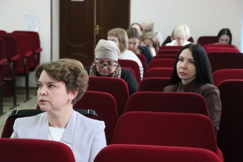 В Нурлатском районе обсудили усиление мер по противодействию коррупции