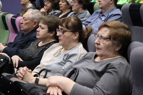 В Нурлате прошел благотворительный концерт в поддержку участников СВО «Время героев»