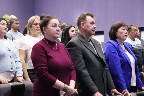 В Нурлате прошел благотворительный концерт в поддержку участников СВО «Время героев»