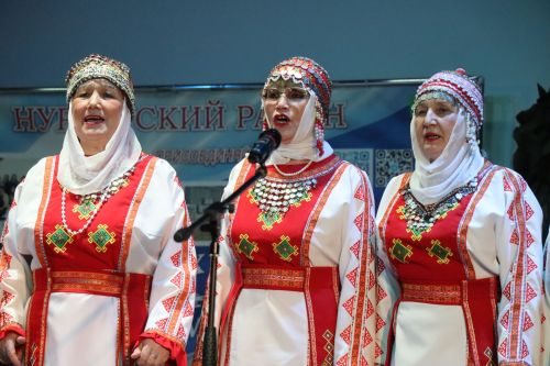 В Нурлате прошел благотворительный концерт в поддержку участников СВО «Время героев»