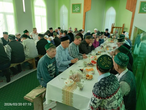В мечети микрорайона сахароваров с размахом и заботой о ближних отметили праздник Ураза-байрам