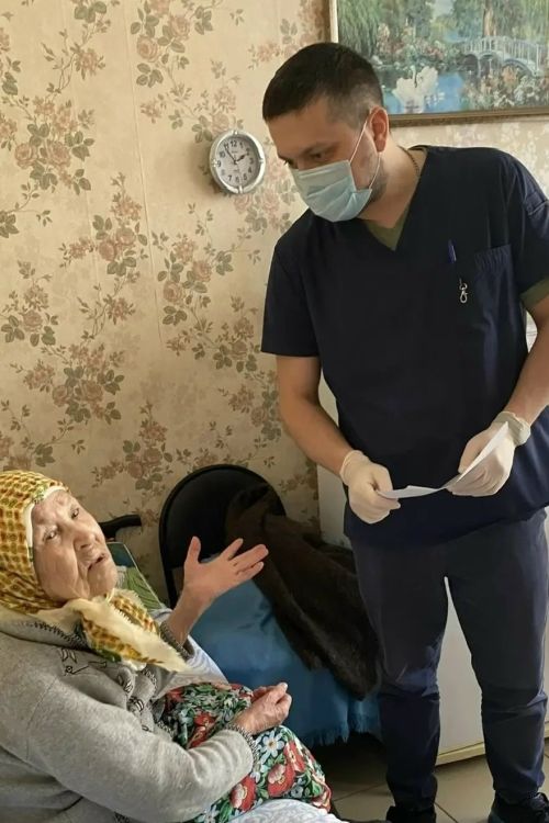 Забота о здоровье: в Нурлатском доме-интернате проводят плановую диспансеризацию