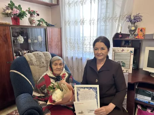 Хроника стойкости и света: В Нурлате чествуют 95-летнего юбиляра Евгению Федоровну Белову